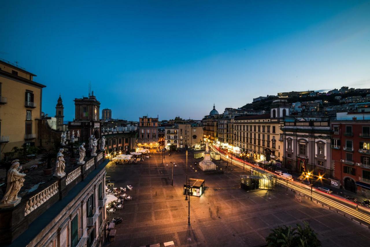 Отель Rinuccini Relais Неаполь Экстерьер фото